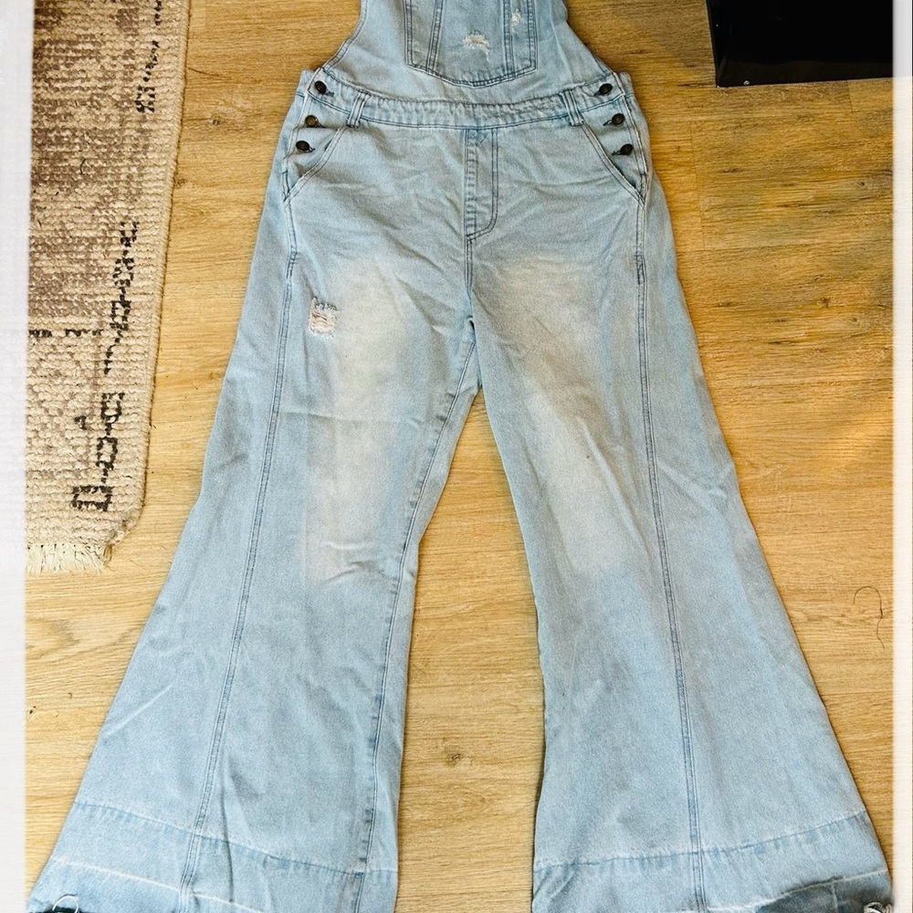 Chic Denim Flare Overalls - Picture 5 of 12
